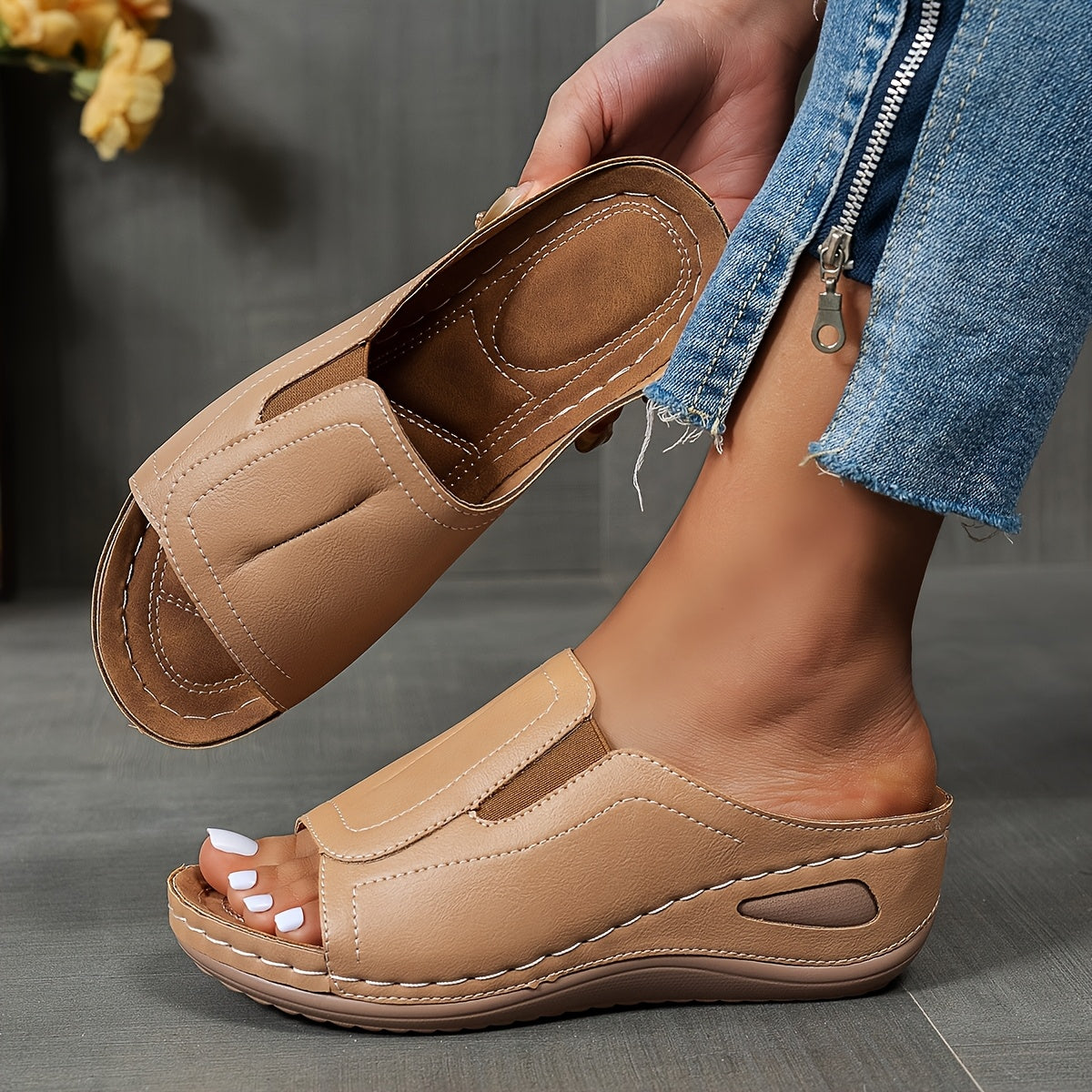 [Comfortable Wedge Sandals] UMIK Women's Comfortable Casual Wedge Sandals | Everyday Anti-Slip Shopping Shoes, Summer Outdoor Beach Slippers