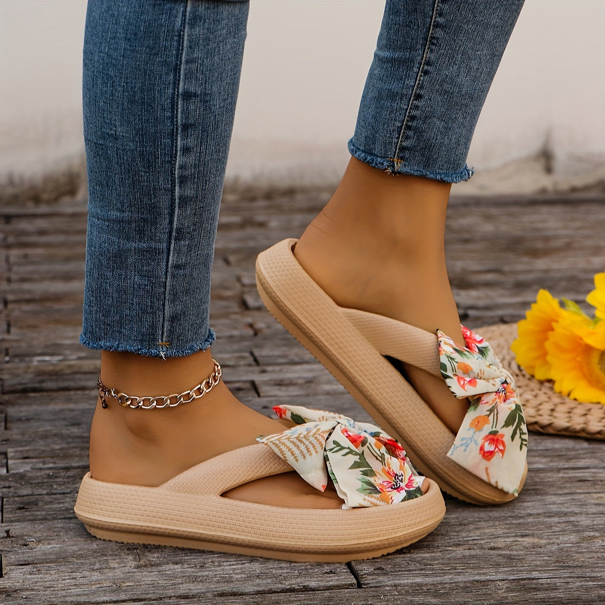 Elevated Womens Flip Flops - Fashionable Solid Color with Soft Cushioned Platform - Ultra-Comfortable Slip-On Design, Non-slip Beach Slides Enhanced with Stylish Floral Bowknot Decor
